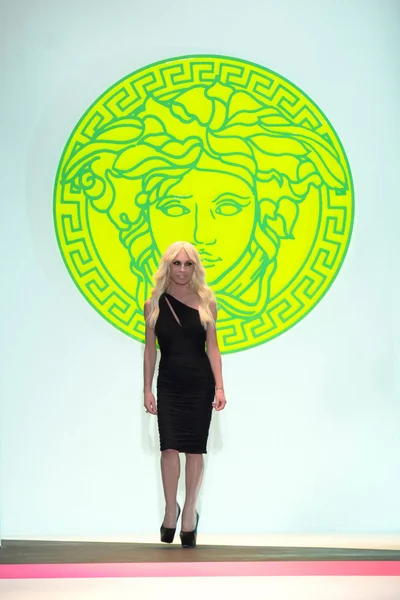 Look 48